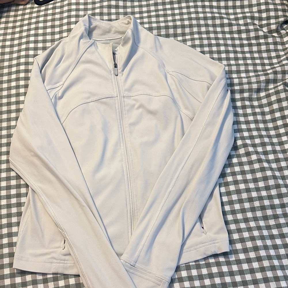 Lululemon Nulu cropped Define Jacket in color “bone” size 12